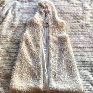 Hooded vest